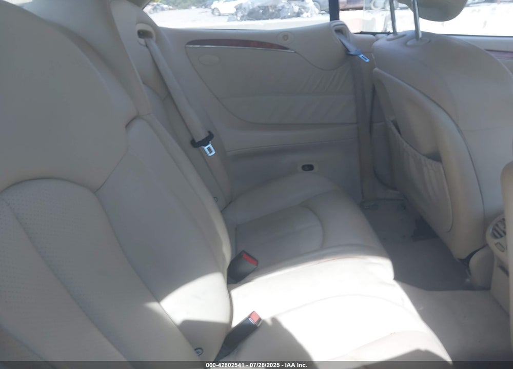 2005 MERCEDES-BENZ CLK 500 VIN: WDBTK75J55F123703