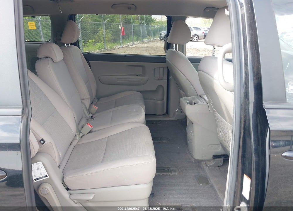 2016 KIA SEDONA LX VIN: KNDMB5C18G6090891