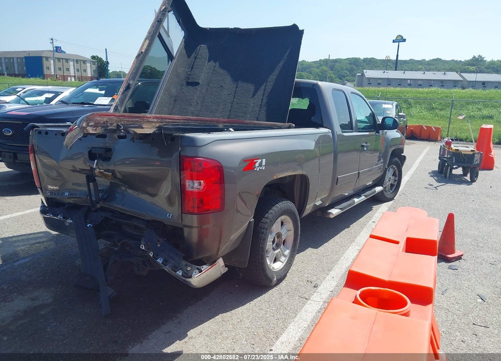 2013 CHEVROLET SILVERADO 1500 VIN: 1GCRKSE75DZ167619