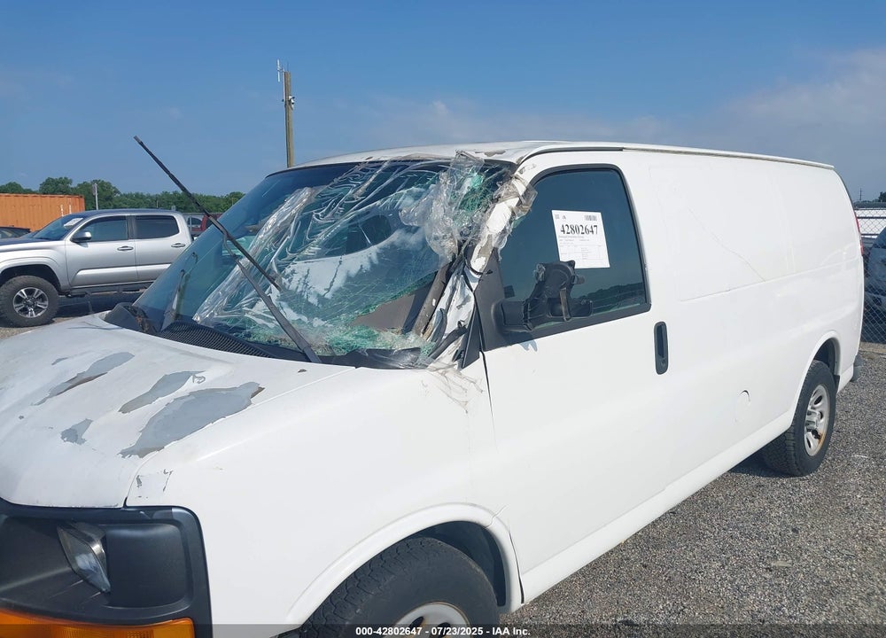 2009 CHEVROLET EXPRESS 1500 WORK VAN VIN: 1GCFG15X191133651