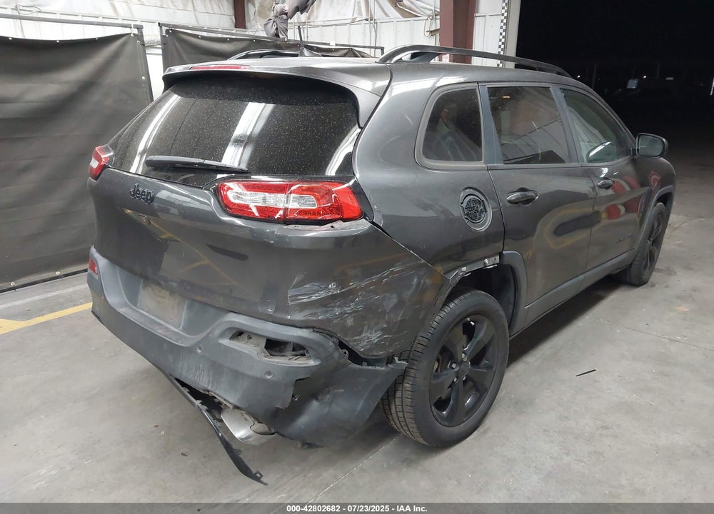 2016 JEEP CHEROKEE VIN: 1C4PJLCS3GW229905
