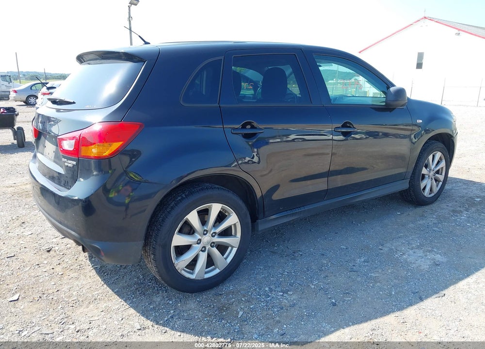 2015 MITSUBISHI OUTLANDER SPORT ES VIN: 4A4AR3AUXFE043522