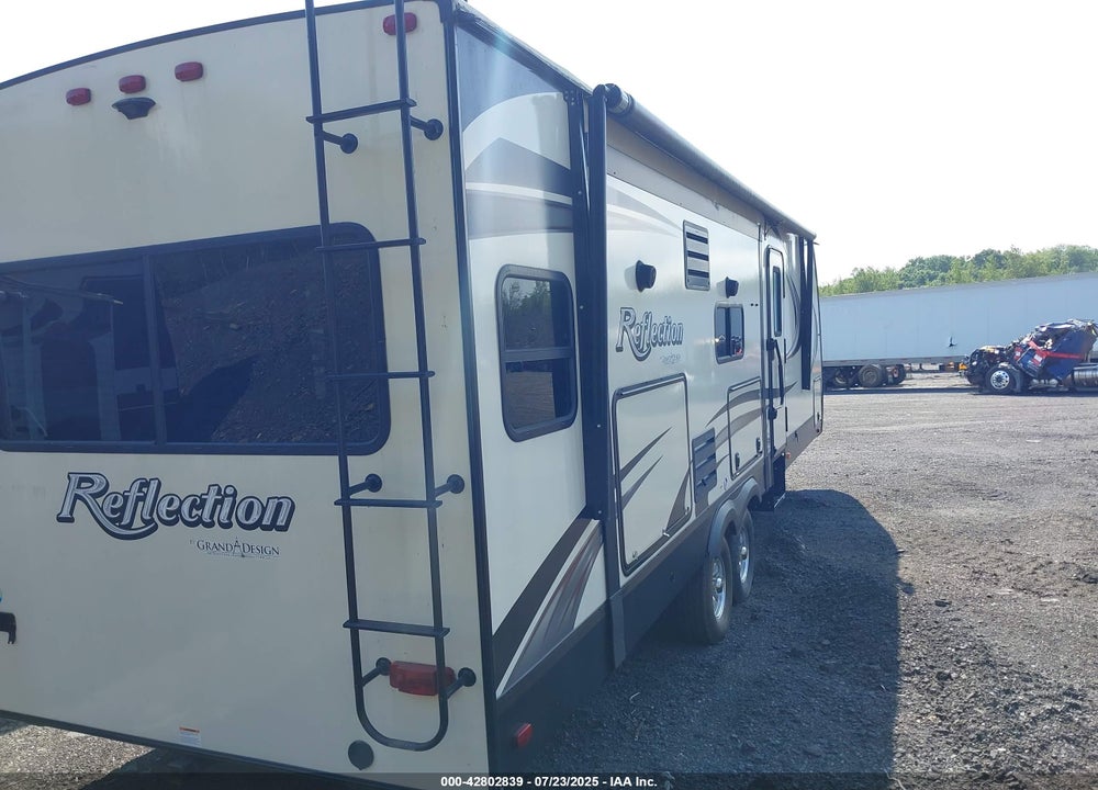 2018 FABRIQUE REFLECTIONS VIN: 573TR342XJ3315882