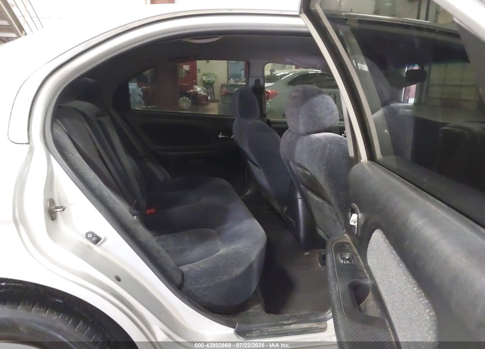 2004 HYUNDAI SONATA VIN: KMHWF25S54A044148