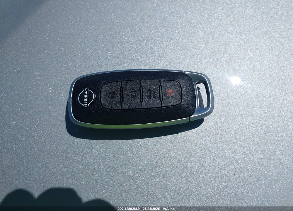 2025 NISSAN VERSA VIN: 3N1CN8EV5SL827888