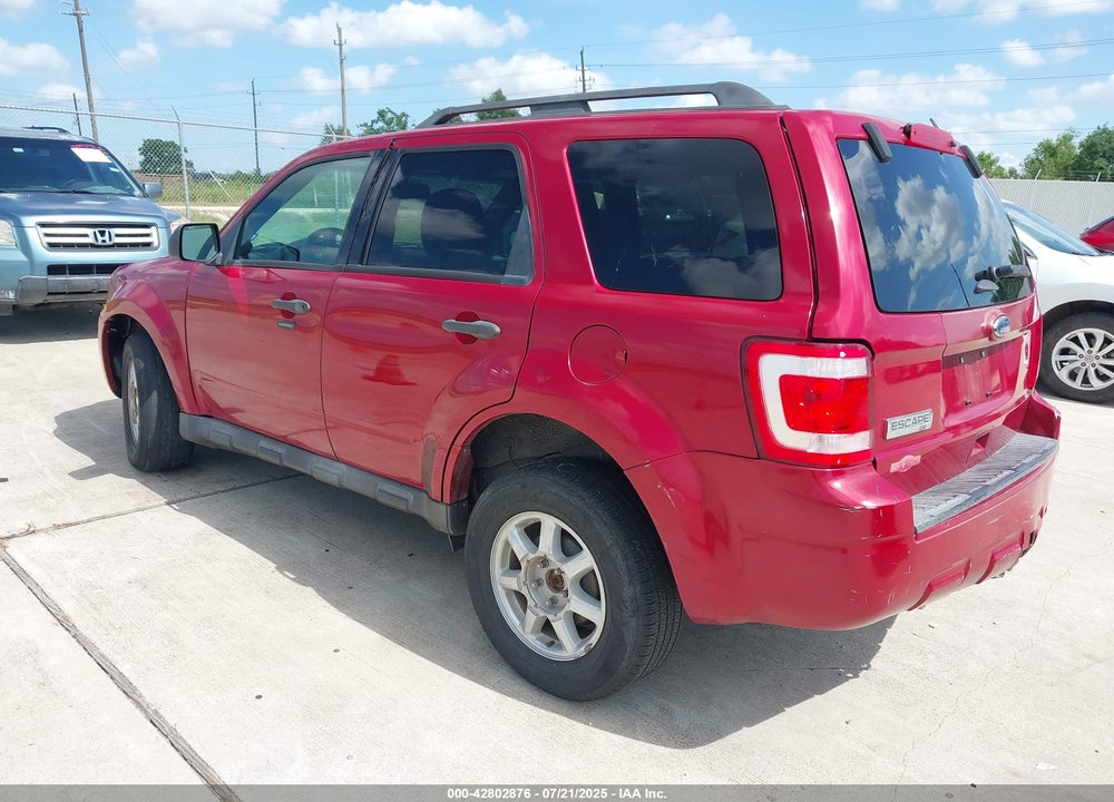 2011 FORD ESCAPE VIN: 1FMCU9D70BKC38169