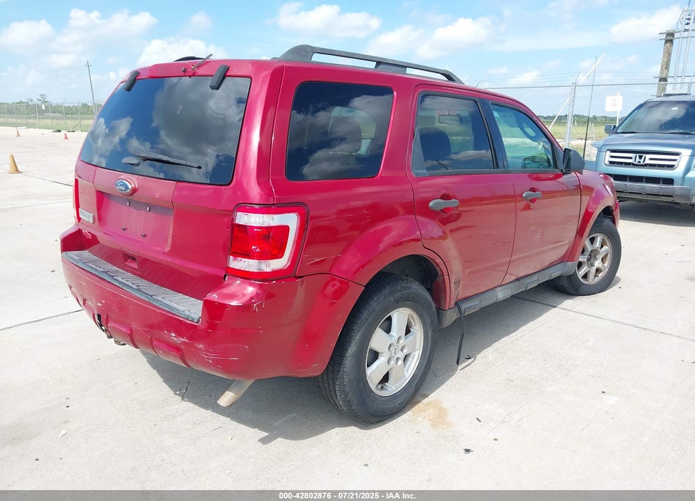 2011 FORD ESCAPE VIN: 1FMCU9D70BKC38169