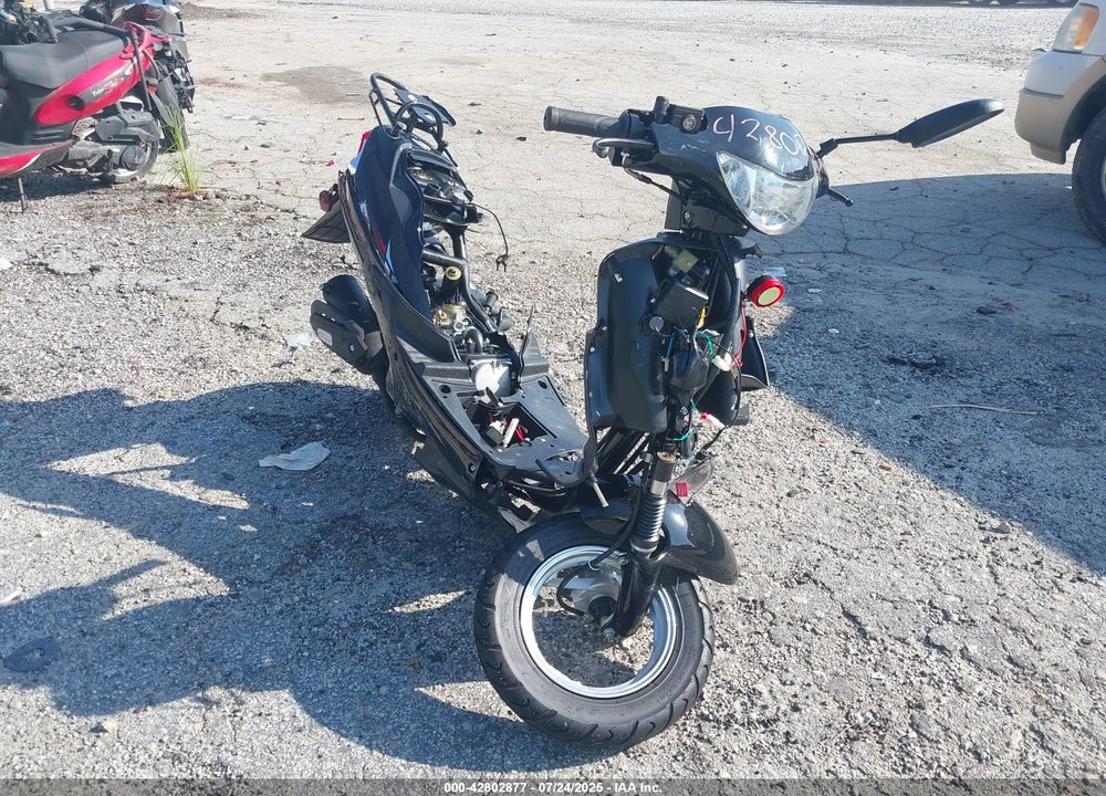 2025 ZHNG 49CC SCOOTER VIN: LLOTCAPHX5Y100283