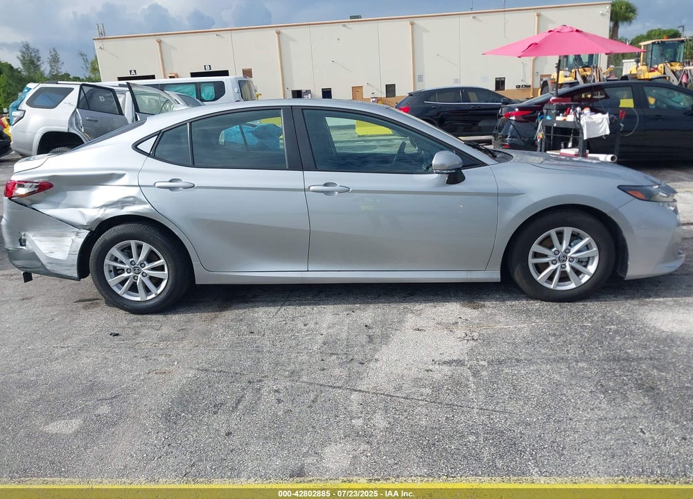 2025 TOYOTA CAMRY LE VIN: 4T1DAACK4SU156275
