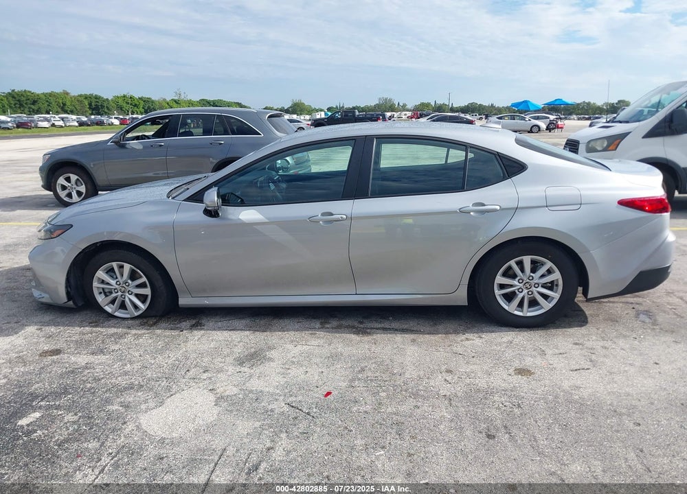 2025 TOYOTA CAMRY LE VIN: 4T1DAACK4SU156275