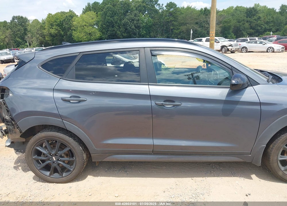 2019 HYUNDAI TUCSON VIN: KM8J33AL2KU921195