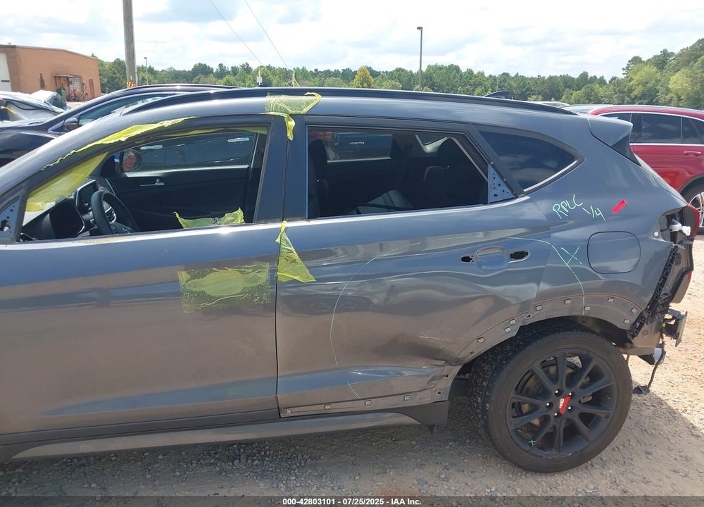 2019 HYUNDAI TUCSON VIN: KM8J33AL2KU921195