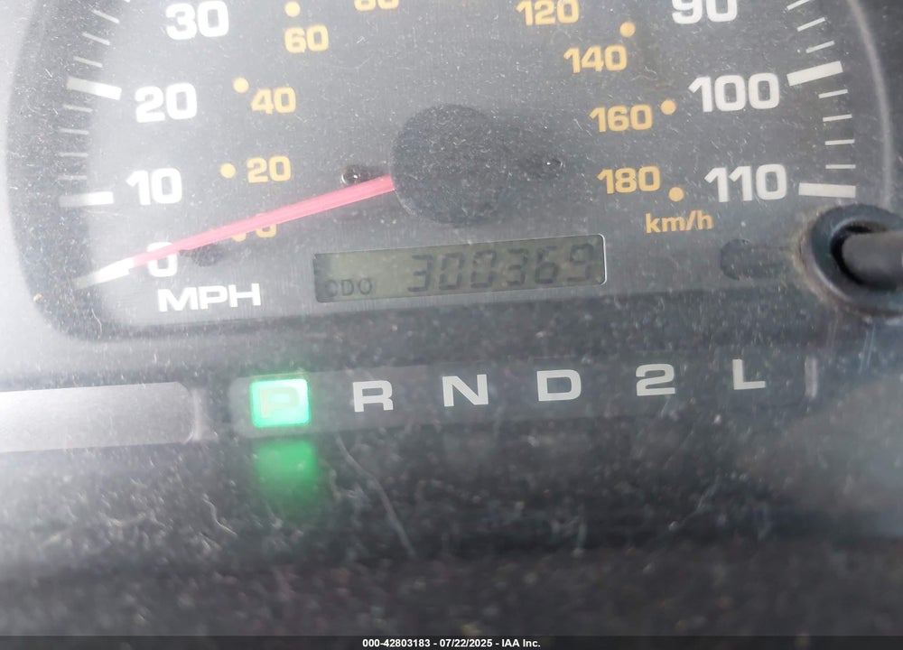 2002 TOYOTA 4RUNNER SR5 V6 VIN: JT3GN86RX20231502