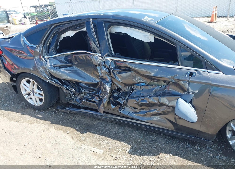 2016 FORD FUSION VIN: 3FA6P0H75GR375695