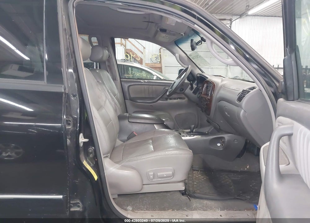 2003 TOYOTA SEQUOIA VIN: 5TDBT48A03S165035