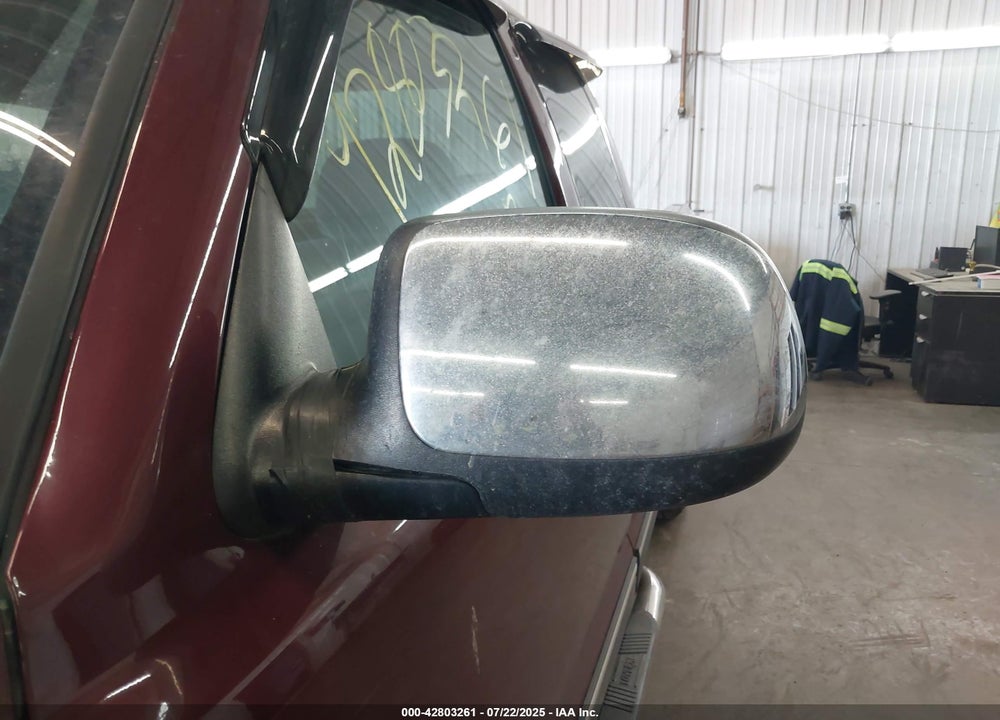 2002 CHEVROLET SILVERADO 1500 LS VIN: 2GCEK19T021383996