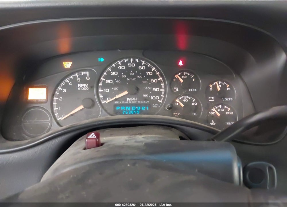 2002 CHEVROLET SILVERADO 1500 LS VIN: 2GCEK19T021383996