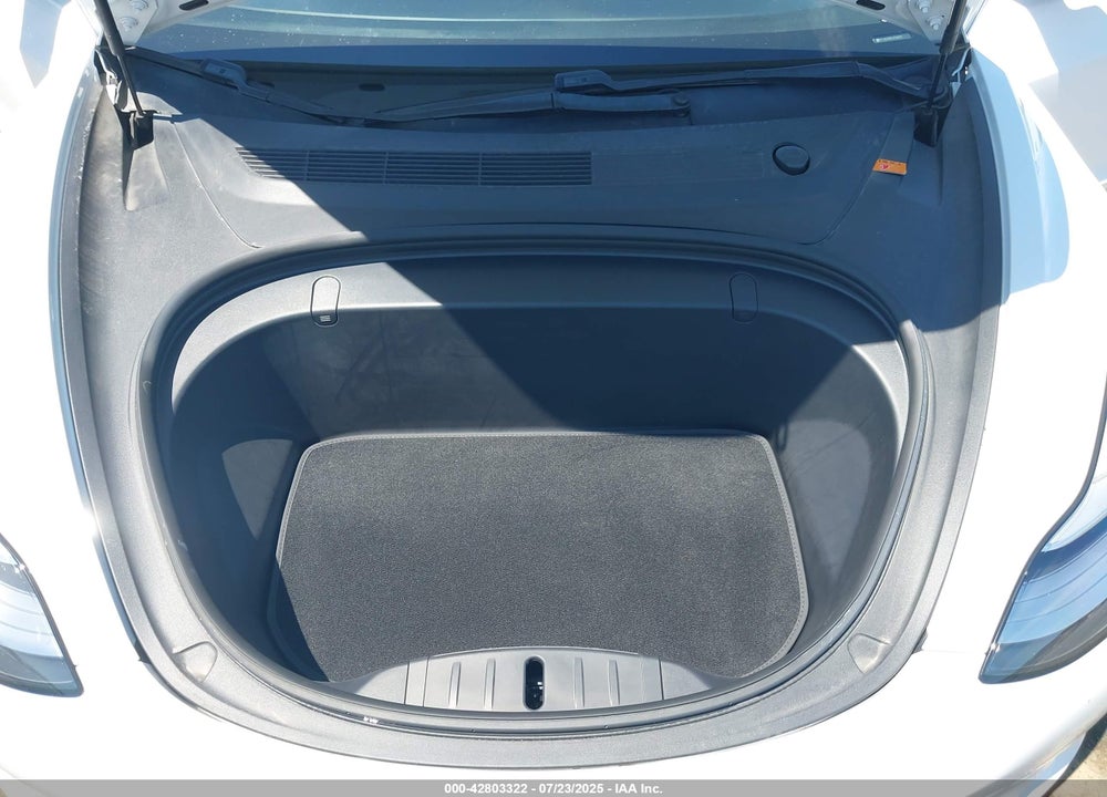 2018 TESLA MODEL 3 LONG RANGE/PERFORMANCE VIN: 5YJ3E1EBXJF092171