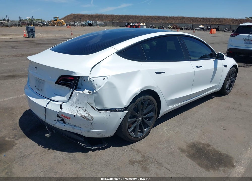 2018 TESLA MODEL 3 LONG RANGE/PERFORMANCE VIN: 5YJ3E1EBXJF092171
