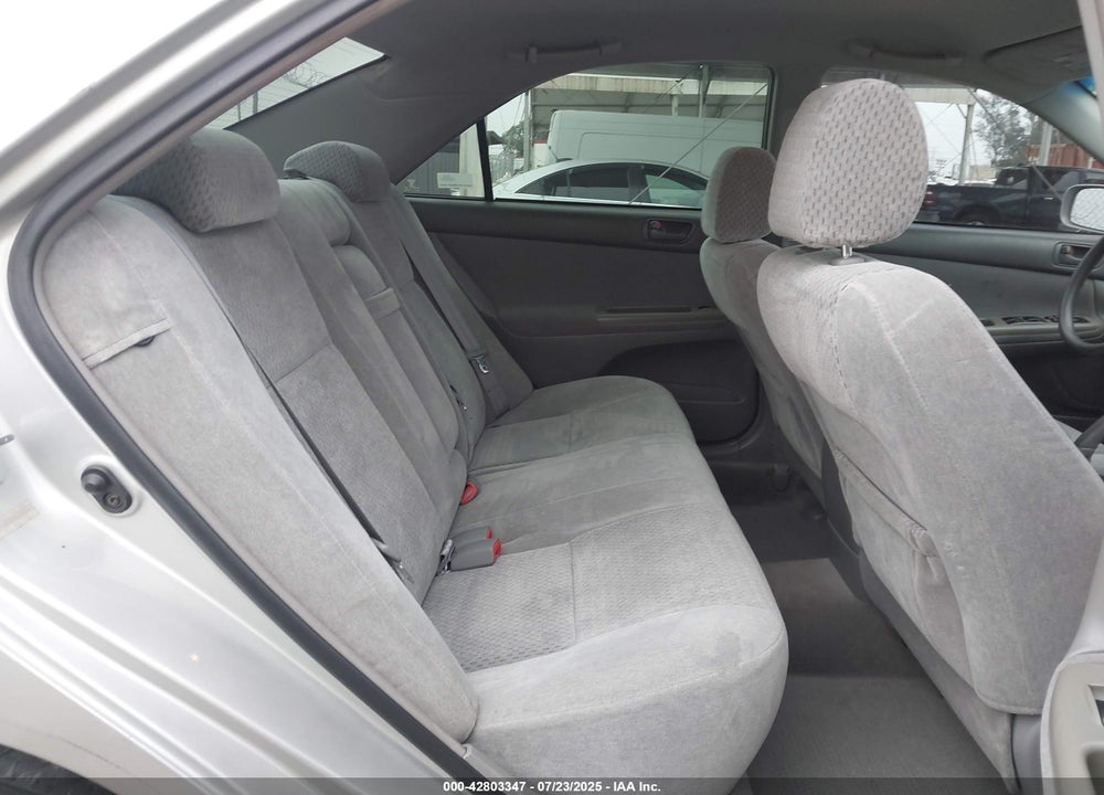 2004 TOYOTA CAMRY LE VIN: 4T1BE32K34U281540