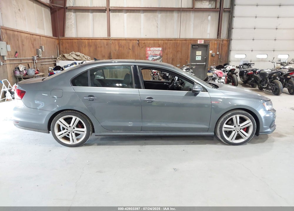 2017 VOLKSWAGEN JETTA VIN: 3VW5T7AJ9HM269536