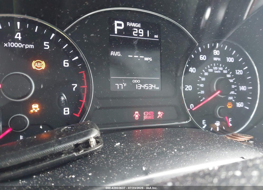 2017 KIA FORTE VIN: 3KPFK4A76HE082911