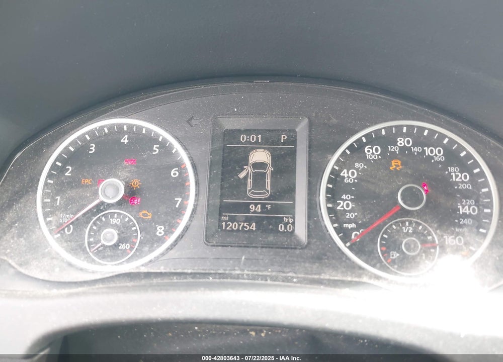 2016 VOLKSWAGEN TIGUAN VIN: WVGAV7AX1GW521967
