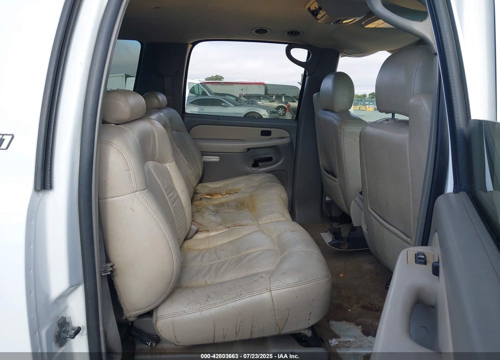 2002 CHEVROLET SUBURBAN 1500 Z71 VIN: 3GNFK16T72G327657
