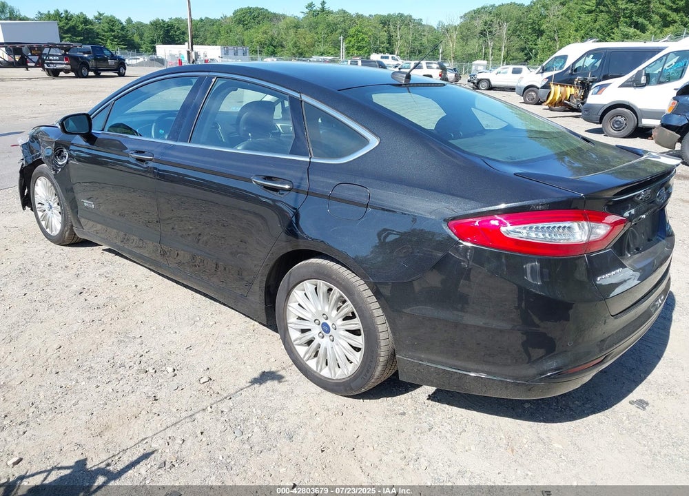 2014 FORD FUSION VIN: 3FA6P0SU0ER263902