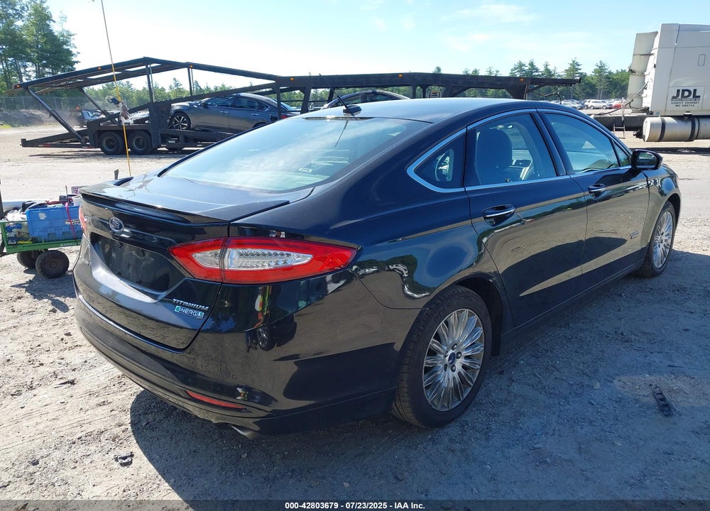 2014 FORD FUSION VIN: 3FA6P0SU0ER263902