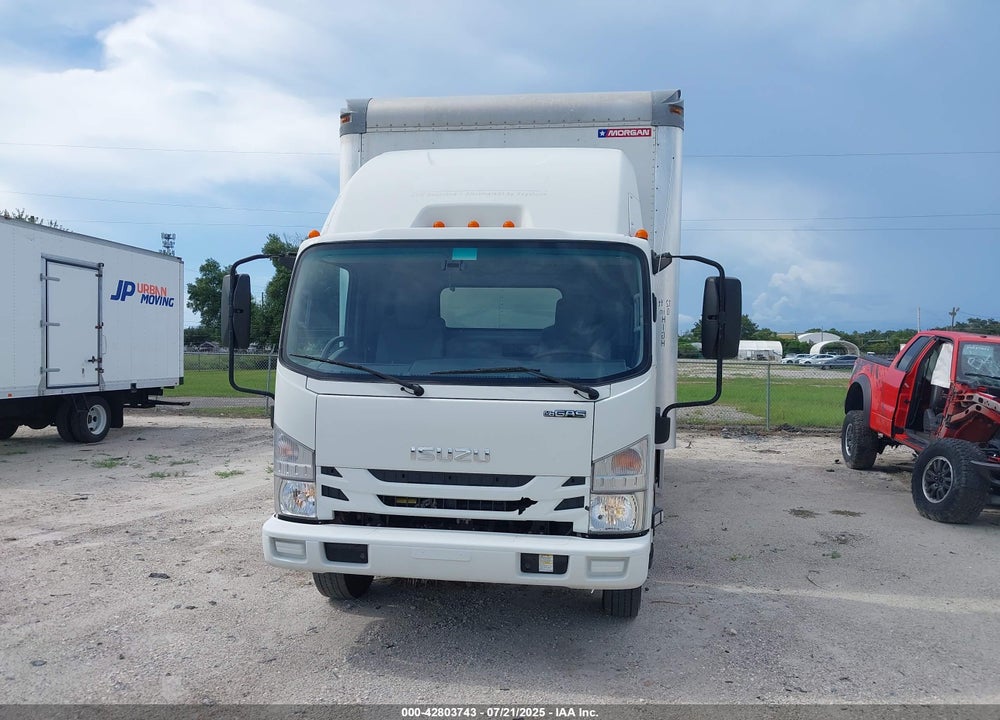 2019 ISUZU NPR HD VIN: 54DC4W1C1KS807854