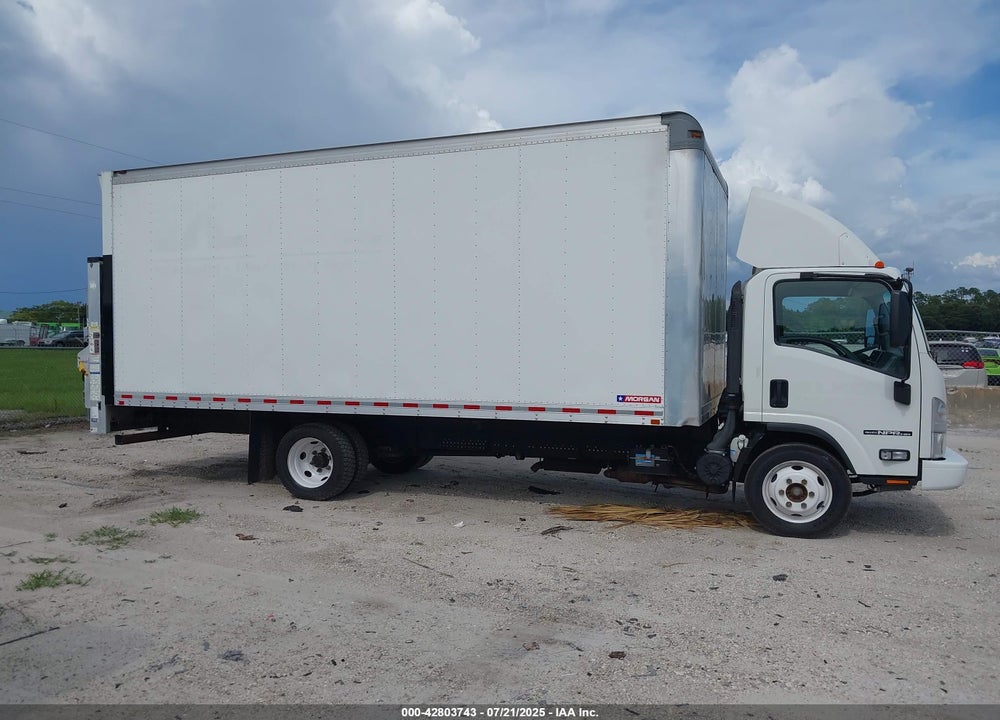 2019 ISUZU NPR HD VIN: 54DC4W1C1KS807854