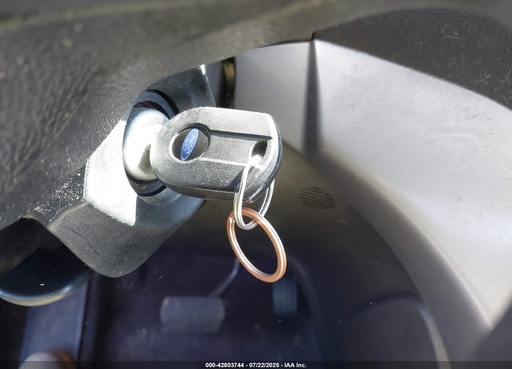 2016 FORD ESCAPE VIN: 1FMCU9GX9GUA16771