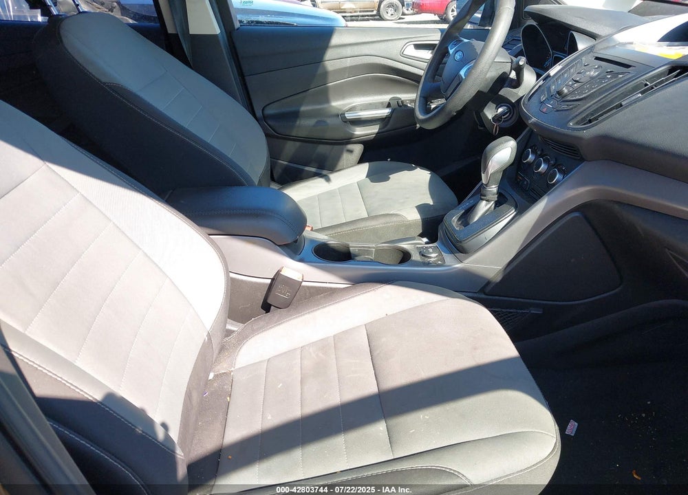 2016 FORD ESCAPE VIN: 1FMCU9GX9GUA16771