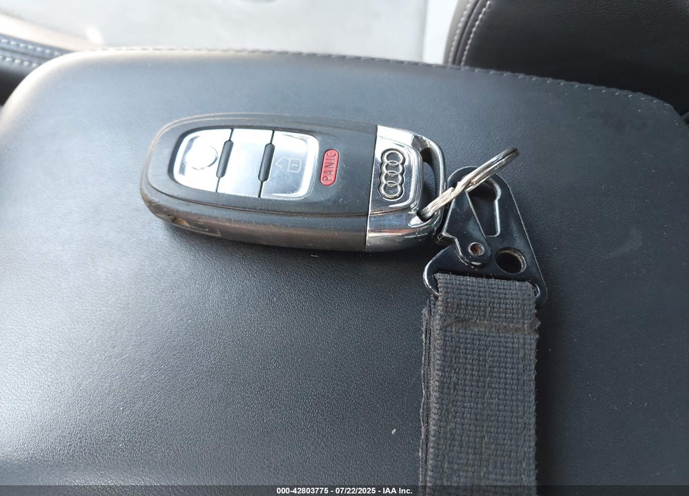 2013 AUDI S4 VIN: WAUDGAFL3DA202655