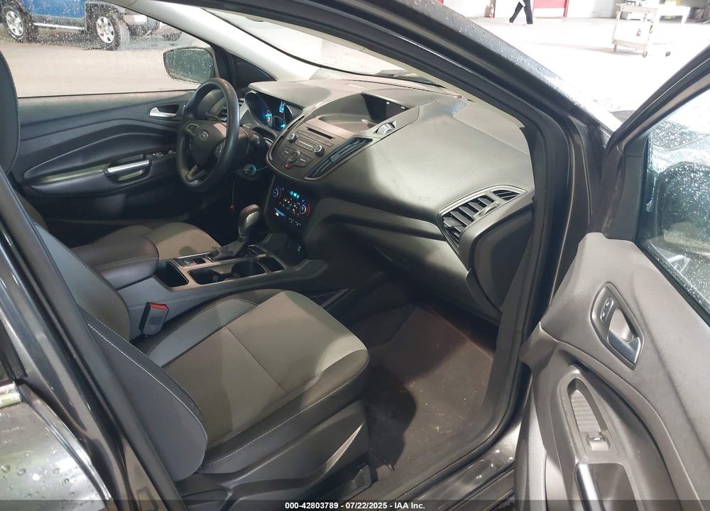 2018 FORD ESCAPE VIN: 1FMCU0GD3JUB16096