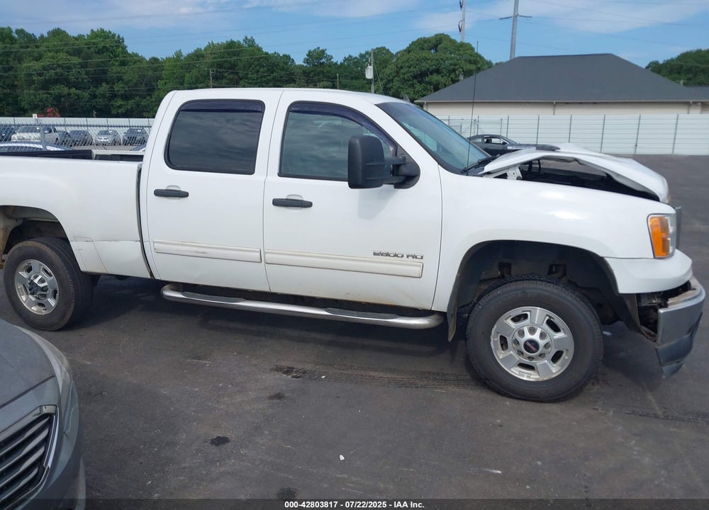2011 GMC SIERRA VIN: 1GT110CG8BF100678