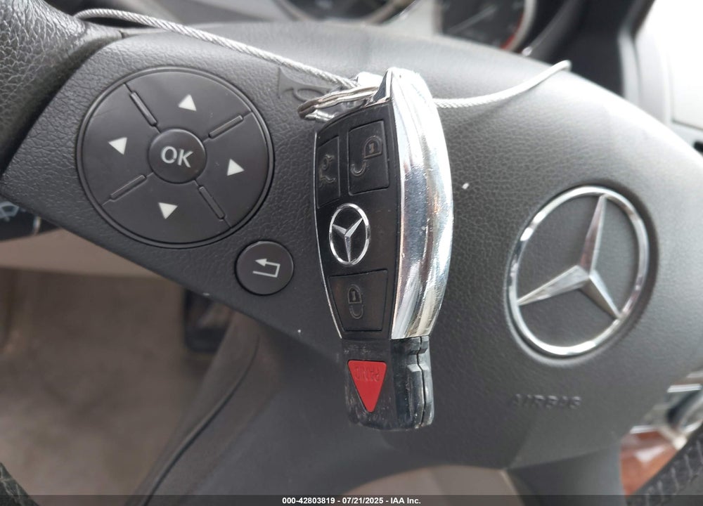 2011 MERCEDES-BENZ C CLASS VIN: WDDGF5EB8BR184662