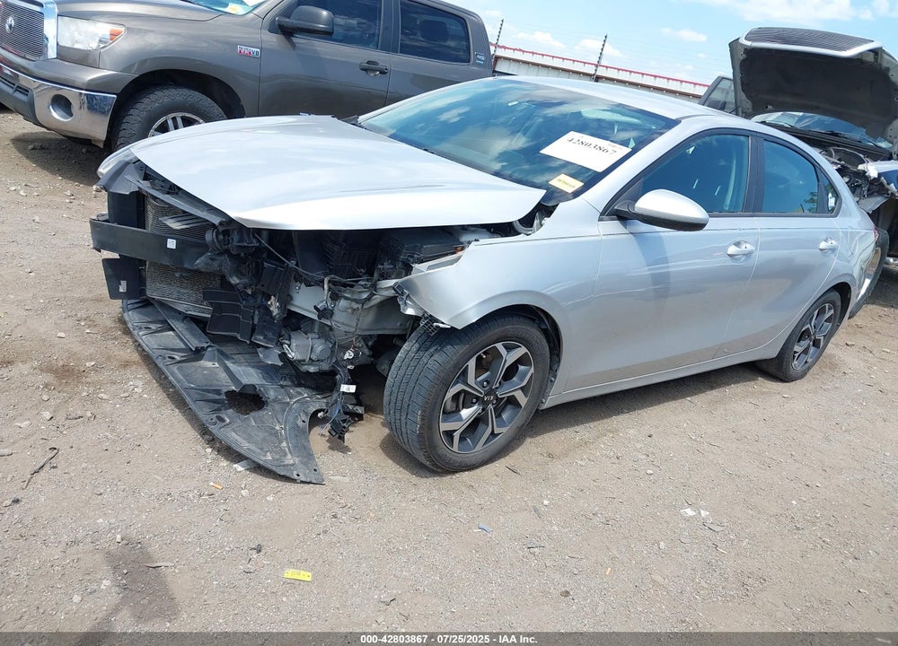 2019 KIA FORTE VIN: 3KPF24AD1KE135527