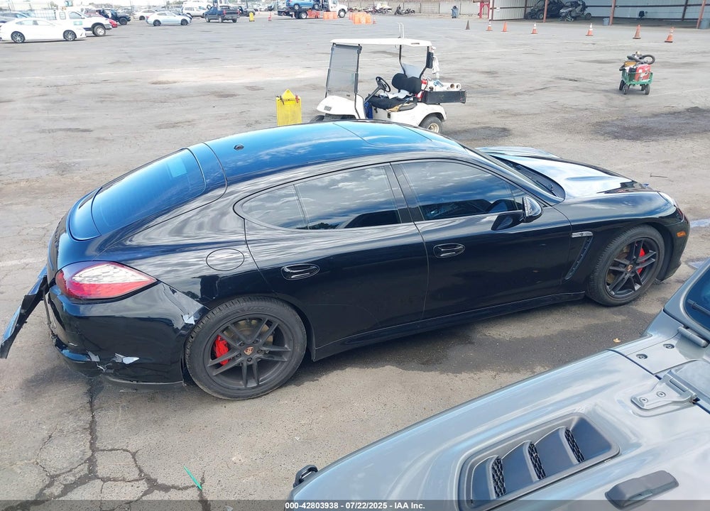 2012 PORSCHE PANAMERA VIN: WP0AA2A70CL071324