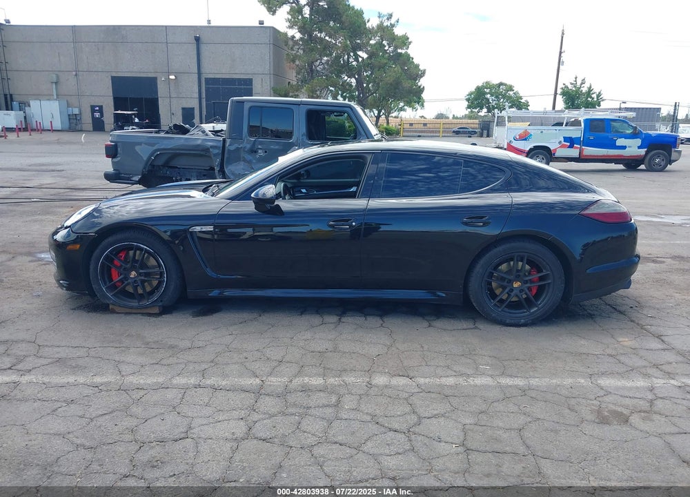 2012 PORSCHE PANAMERA VIN: WP0AA2A70CL071324