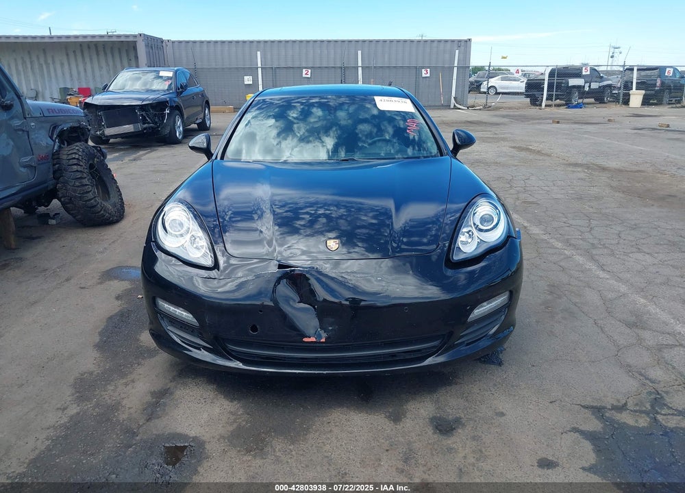 2012 PORSCHE PANAMERA VIN: WP0AA2A70CL071324