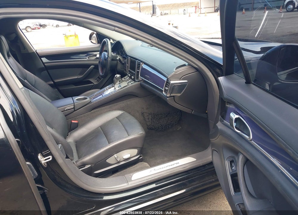 2012 PORSCHE PANAMERA VIN: WP0AA2A70CL071324