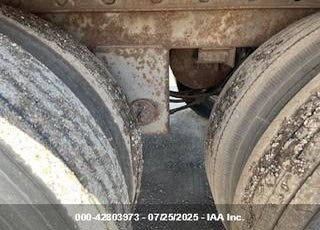 2000 GREAT DANE TRAILERS SEMI TRAILER VIN: 1GRAA0622YB038426