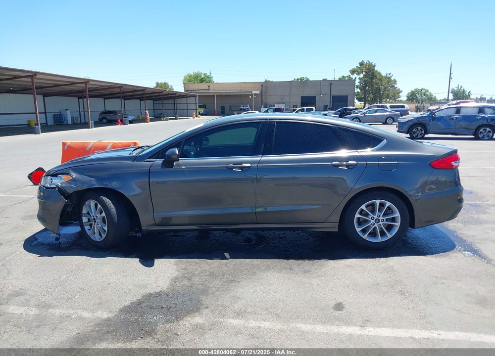 2019 FORD FUSION VIN: 3FA6P0HD1KR152021