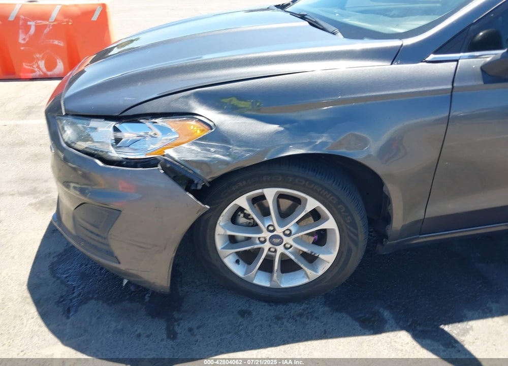 2019 FORD FUSION VIN: 3FA6P0HD1KR152021