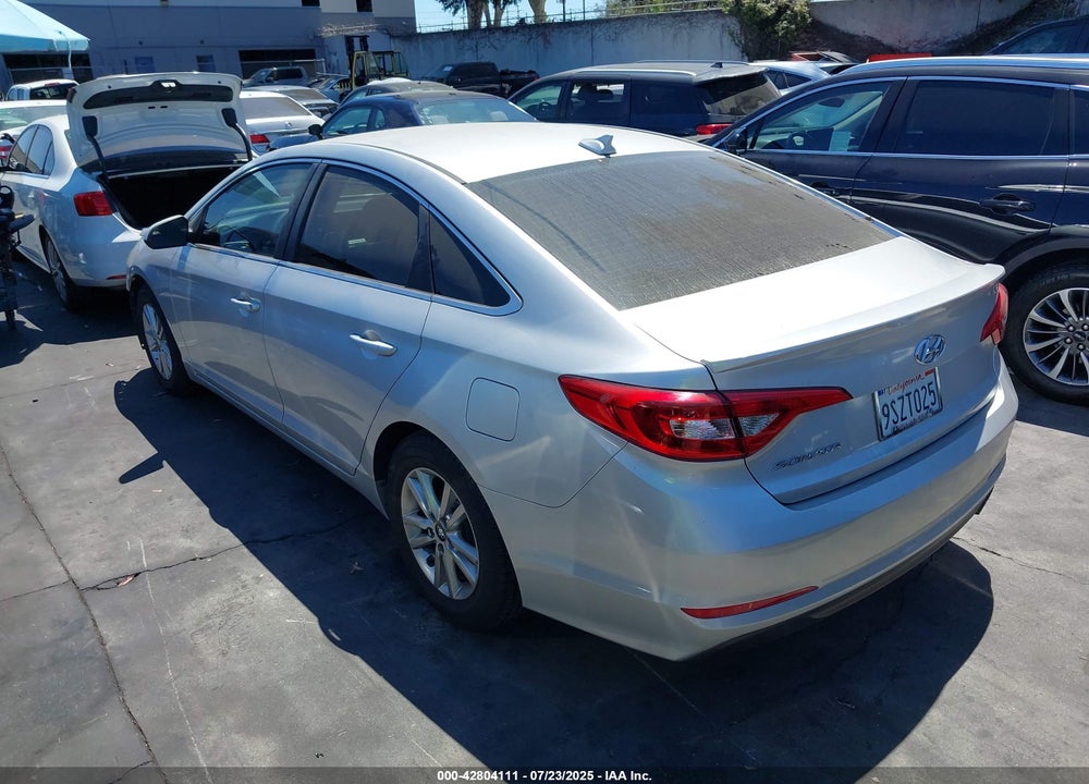 2016 HYUNDAI SONATA VIN: 5NPE24AF5GH404922