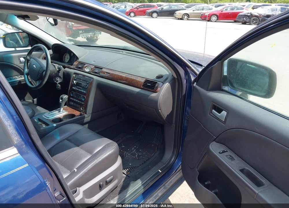2005 FORD FIVE HUNDRED LIMITED VIN: 1FAHP25185G132715