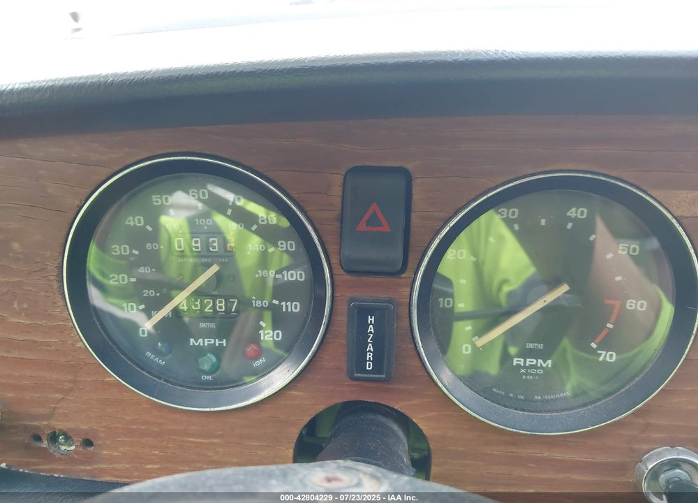 1973 TRIUMPH SPITFIRE VIN: FM5677U
