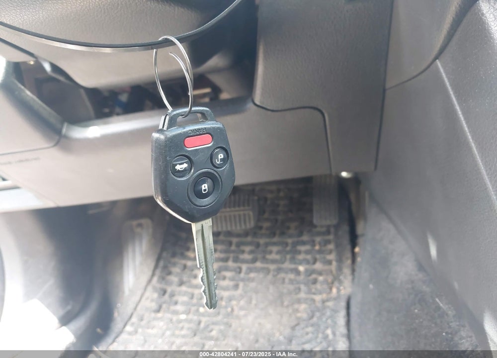 2014 SUBARU IMPREZA VIN: JF1GPAA69E8308222